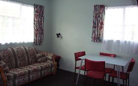 Travelodge Motel Levin 2*